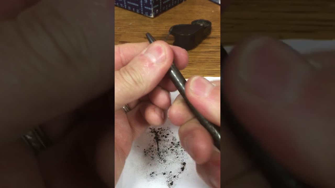 Mechanical Pencil Repair: clearing a lead jam