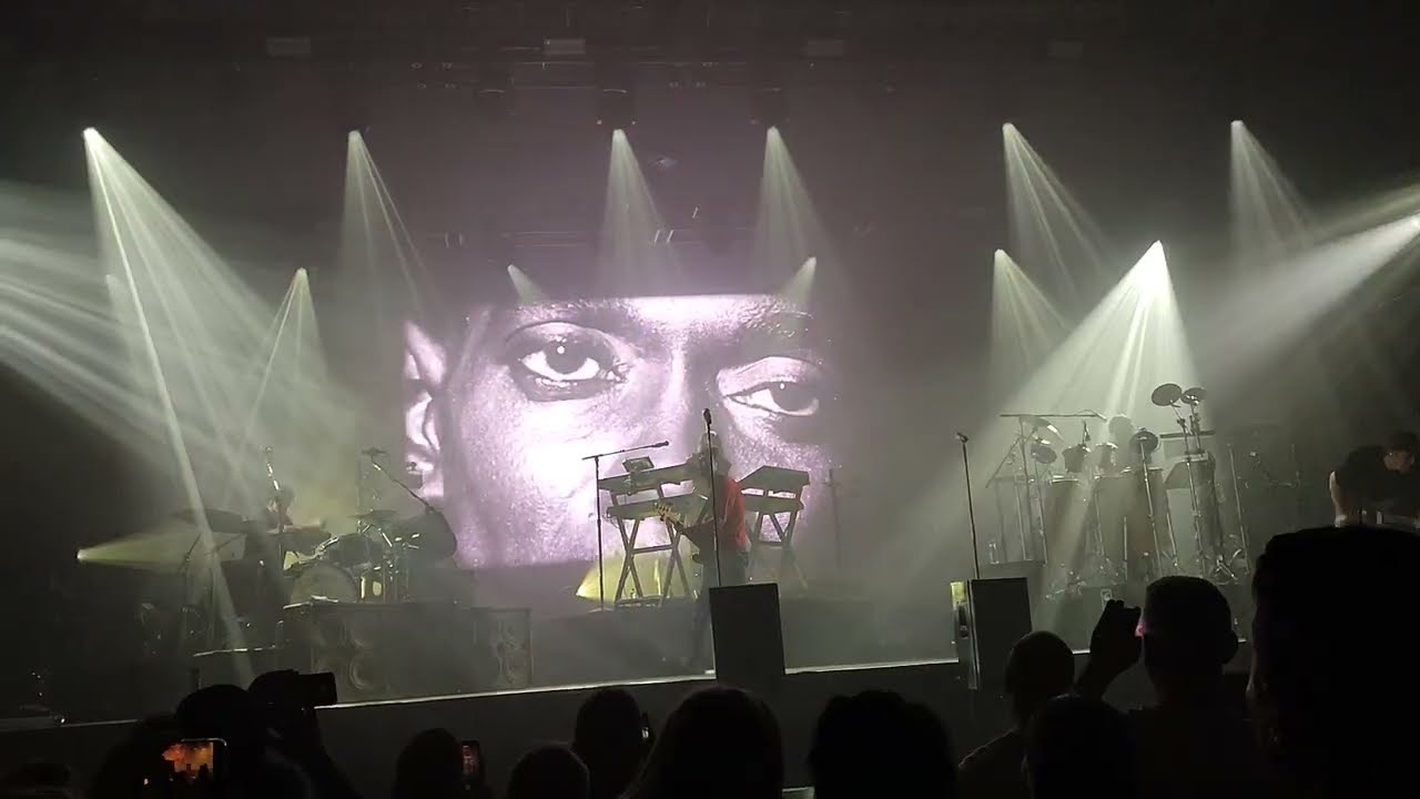 Faithless - We Come 1 (2024.12.06. - Barba Negra - Budapest)