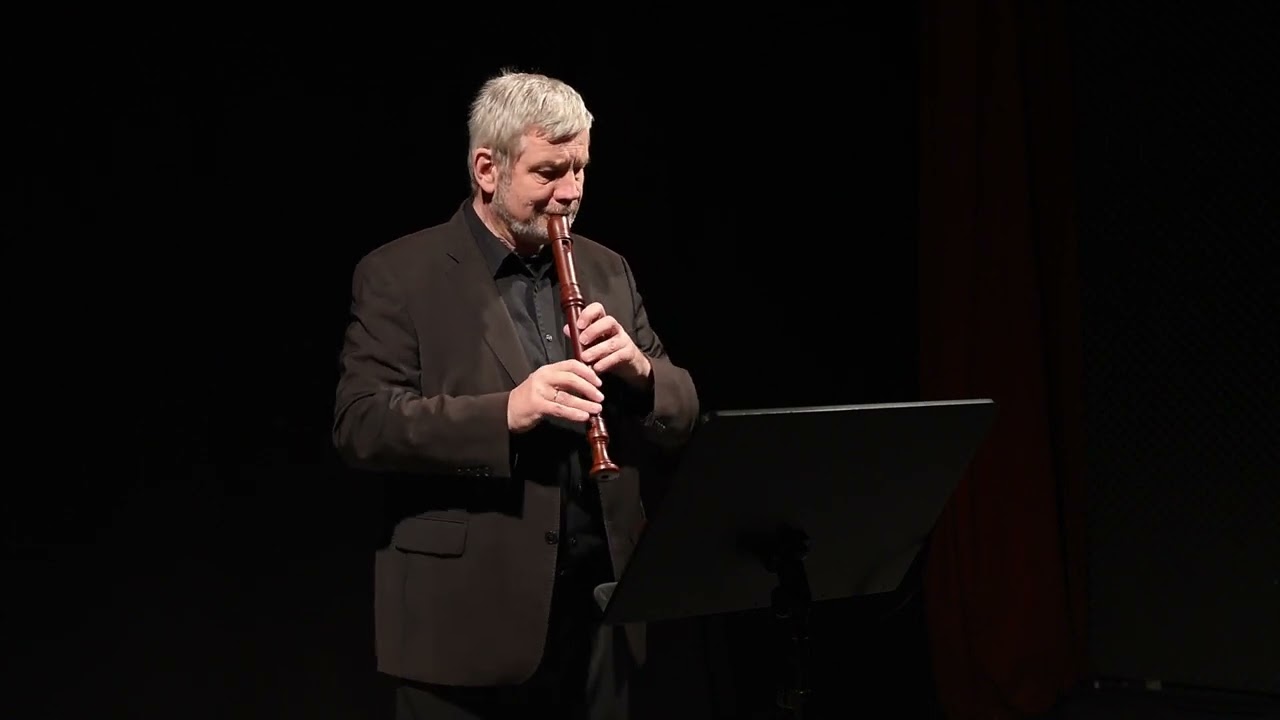 Bach Fantasia for recorder solo