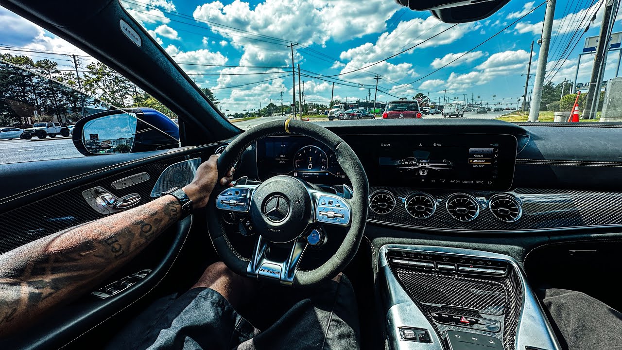 AMG GT63s Abusing Traffic ..