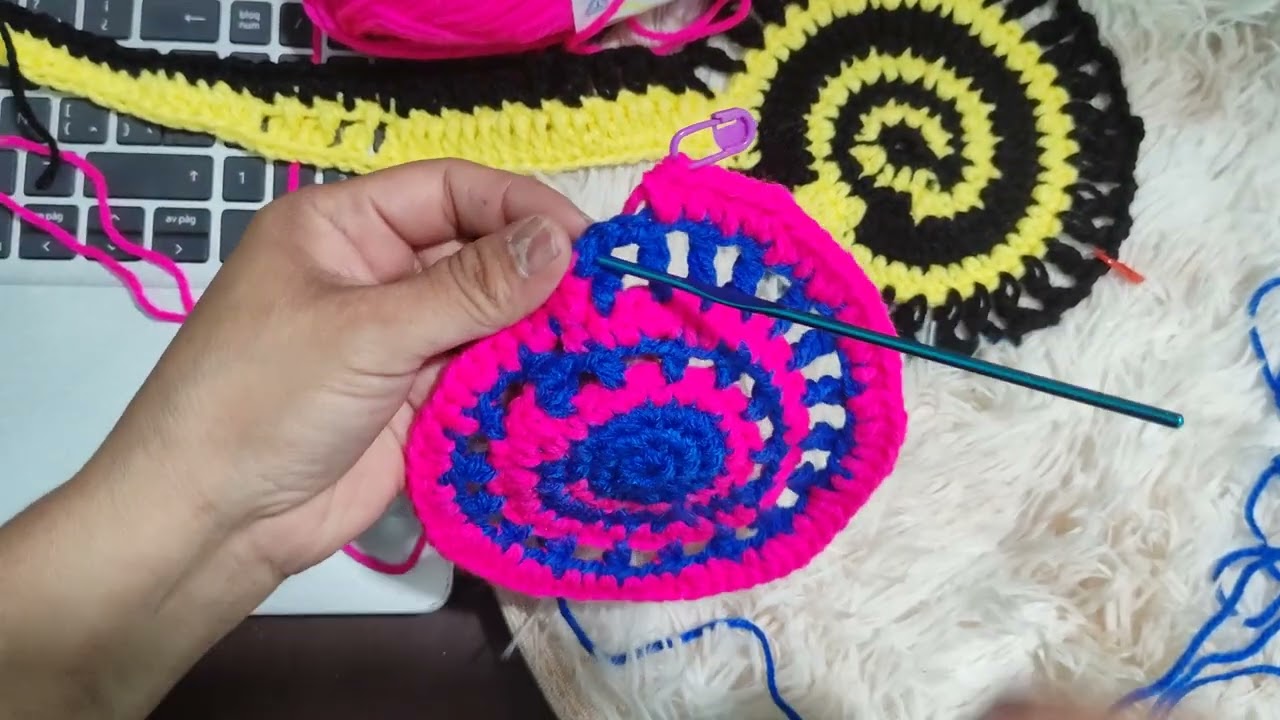 Chal Akari cadenas de parte azul