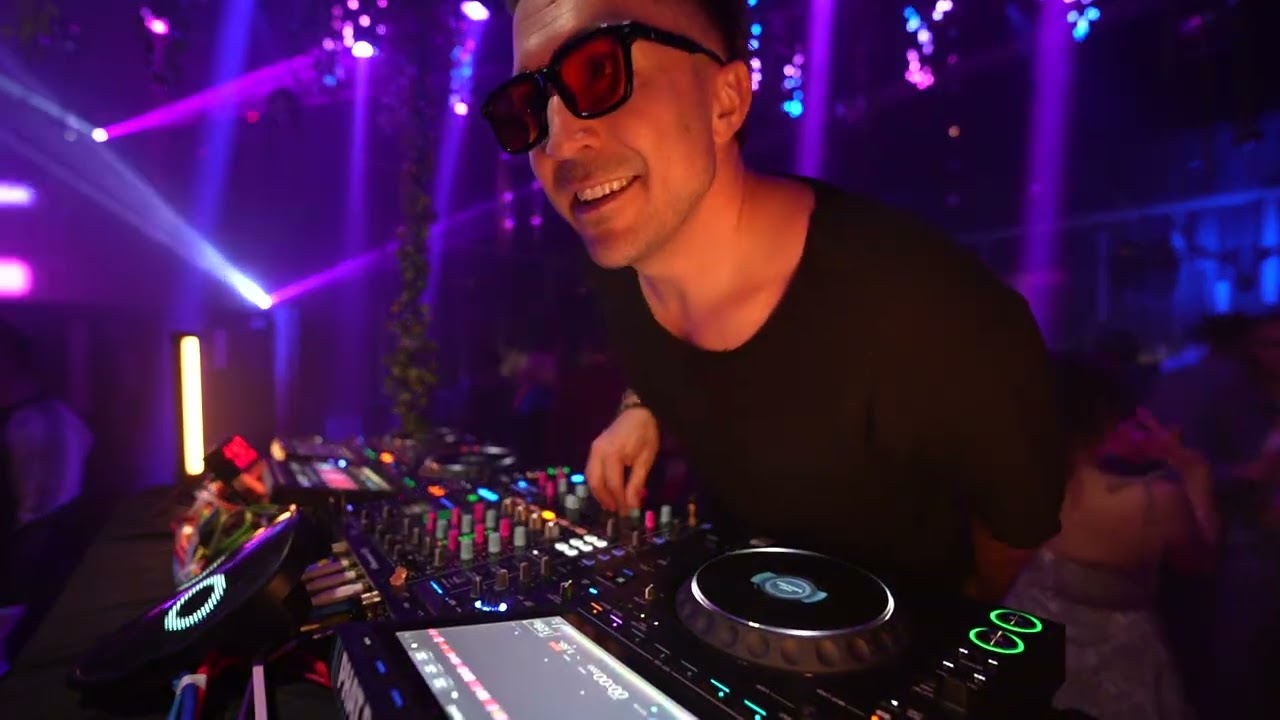 Hip Hop Mashups on House and Dubstep - JJ Live at Estate