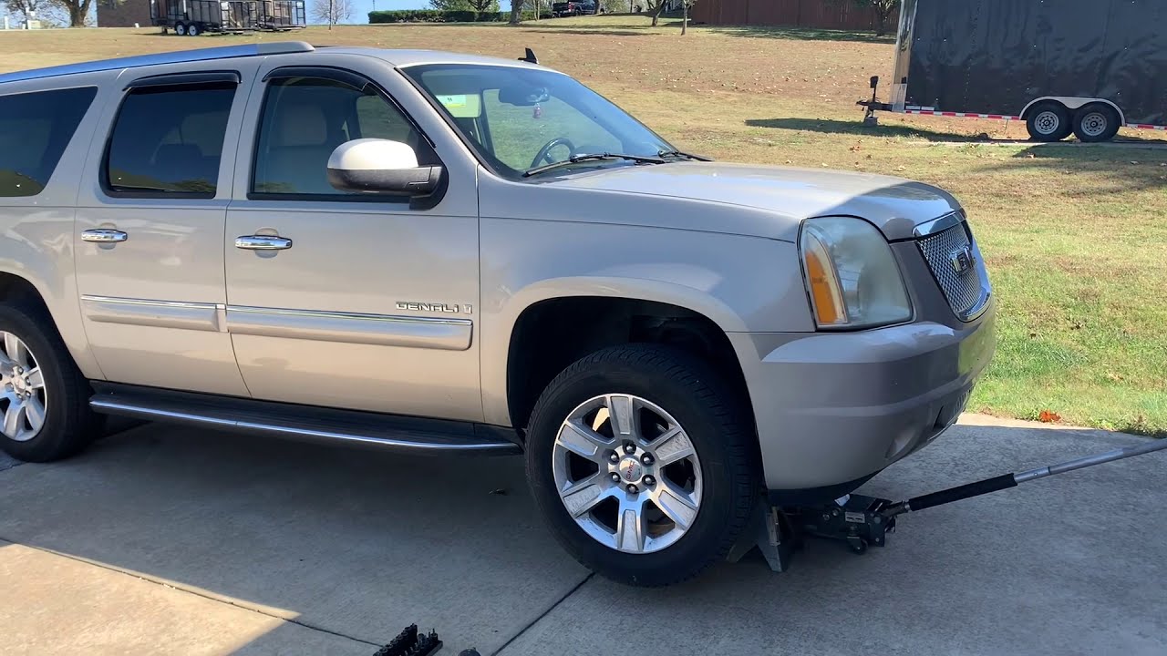 GMC Yukon Denali 2007-2013. Замена переднего ступичного подшипника и полуоси карданного вала.