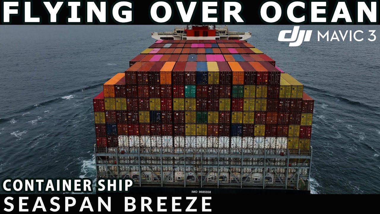 DJI Mavic 3 | 4K 60fps | Hong Kong Neo Panamax Ultra Large Container ship in motion | Seaspan Breeze