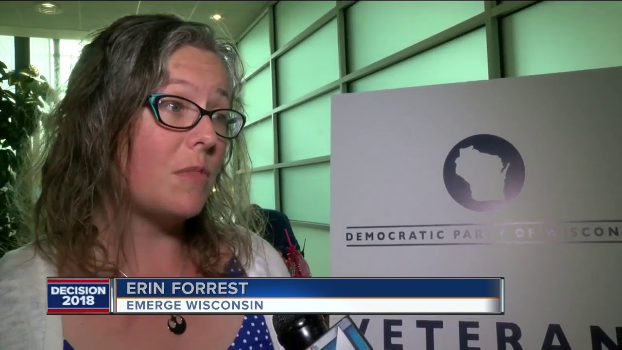 'Blue Wave' of Wisconsin Democrats led by women running for office