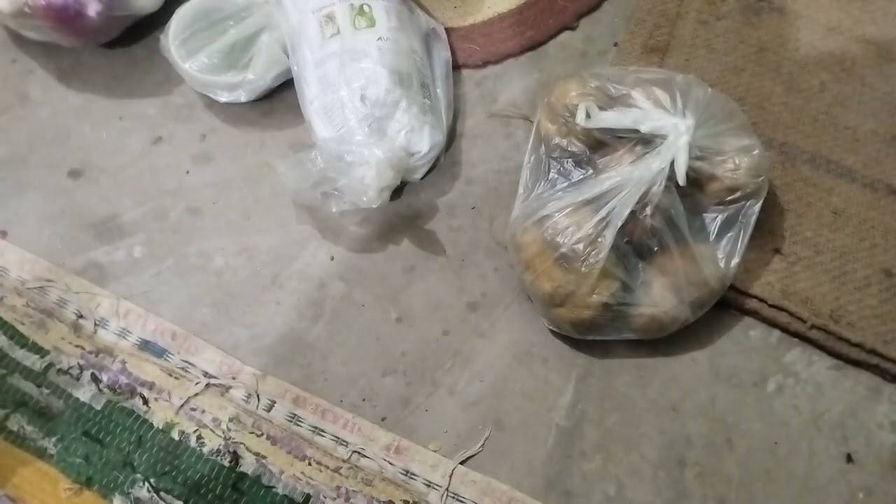   डेली नीड्स का सामान रखा मेरे लिए दून से  👌👌