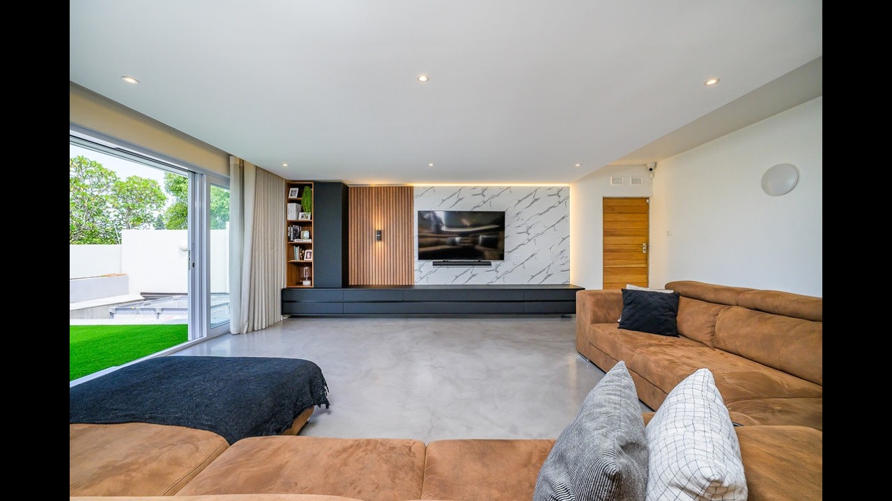 Hendra Estates - 3-Bedroom Renovated Townhouse For Sale | La Lucia
