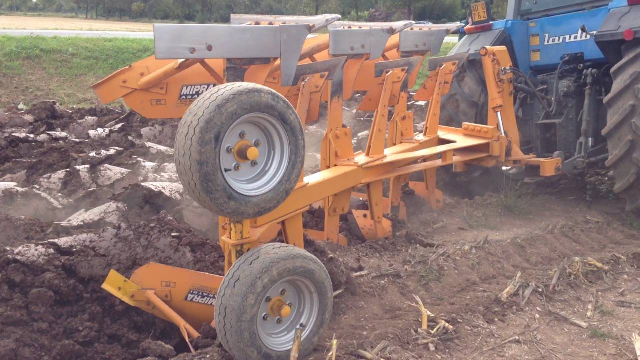 Landini 13000 + trivomere Mipra Gara di aratura Remedello 2016