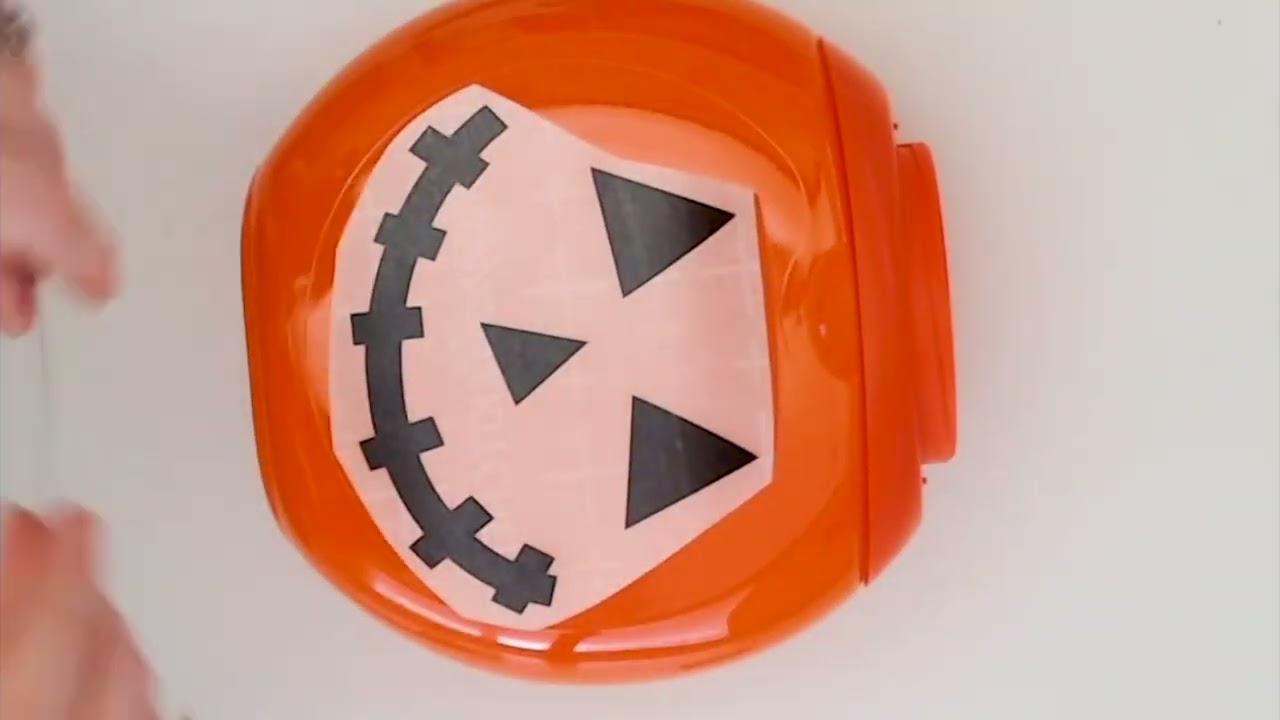 Tide Pod Halloween DIY