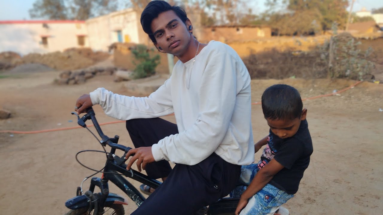 Bhatije log ke sath masti