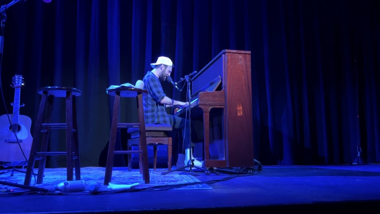 Ruston Kelly - Nantucket 2022 - 13 - All Too Well (Piano)