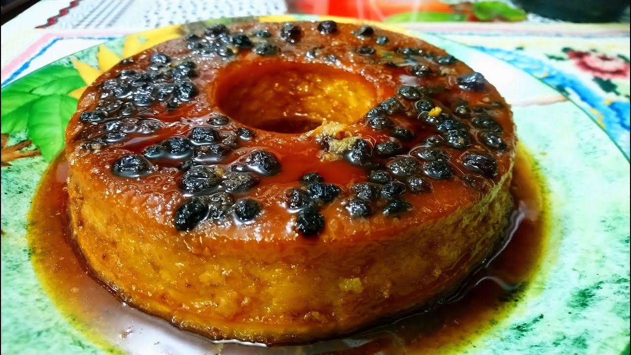 Pudim de pão com uvas passas