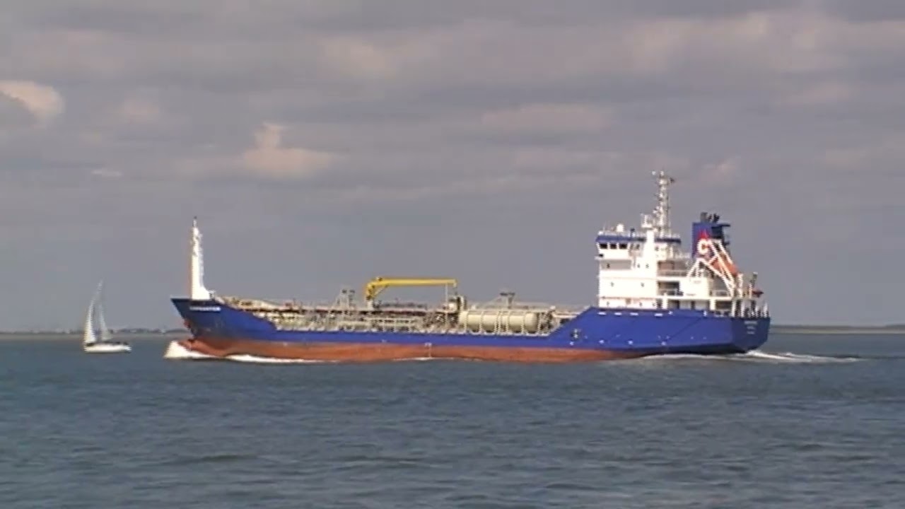 SCHELDE RIVER COASTAL TANKERS PART 1