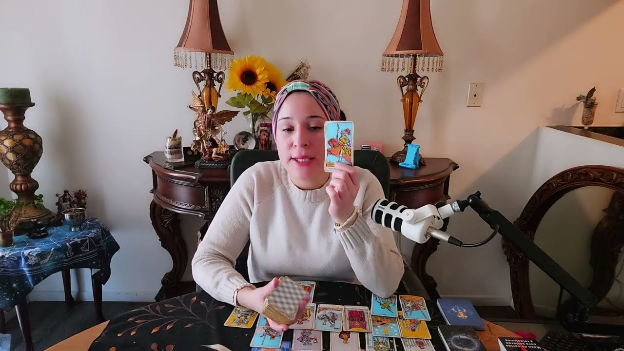 PISCIS ALGO CAMBIA EN TU VIDA!! SE PRESENTA OPORTUNIDAD DE ORO CAMBIOS VIAJE O MUDANZA  
