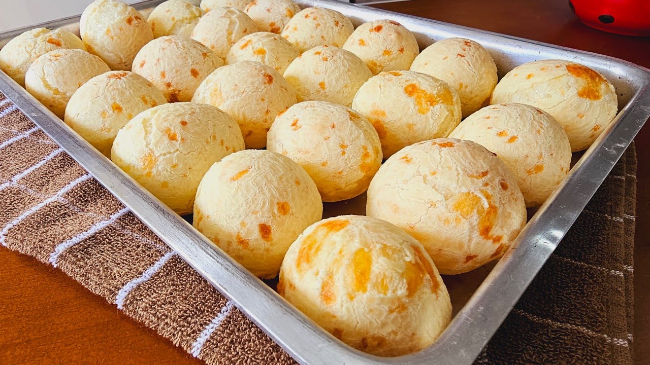 PÃO  DE QUEIJO COM POLVILHO  DOCE- NÃO MURCHA  RECEITA MINEIRA