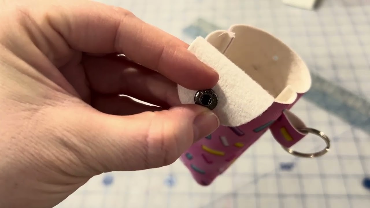 How to Sew an The Open Bottom Tissue Holder Keychain | Faux Leather Sewing Tutorial