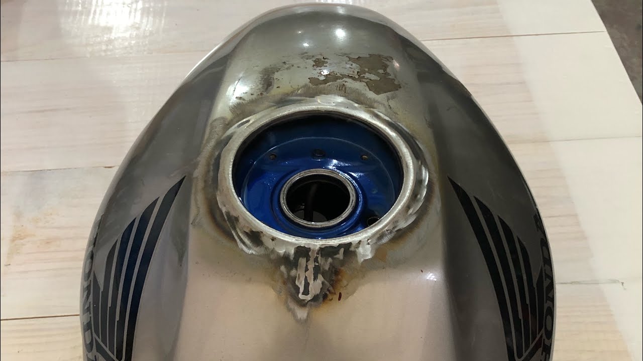 Colocando a tampa e a bomba do tanque da 160 na 150 parte 1