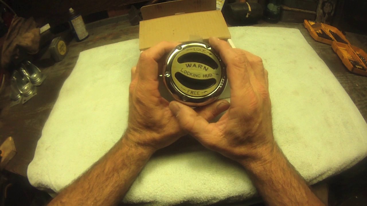 Warn Premium Manual Locking Hubs