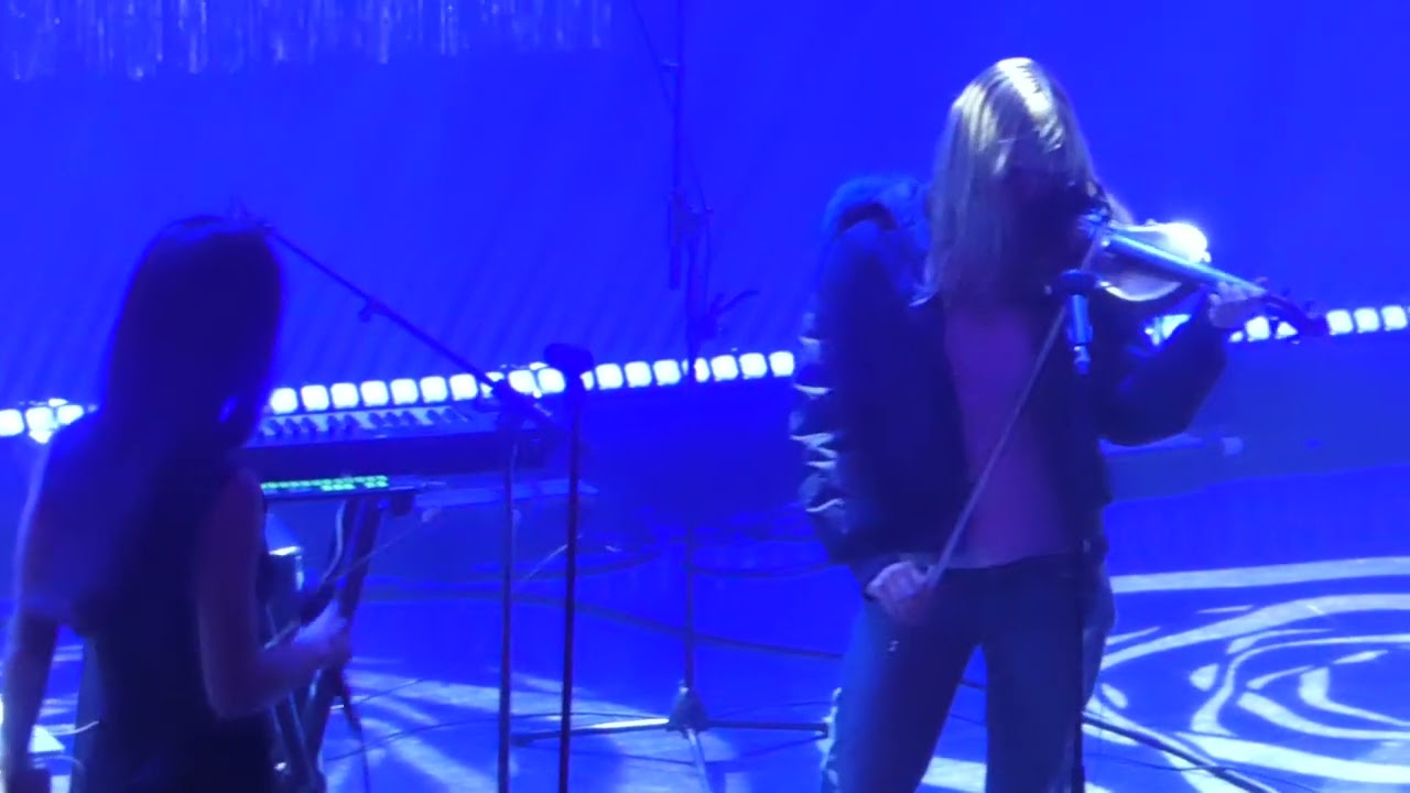 Smerz - You got time and I got money @ Le Guess Who 2025 Tivolivredenburg Utrecht (3/3)
