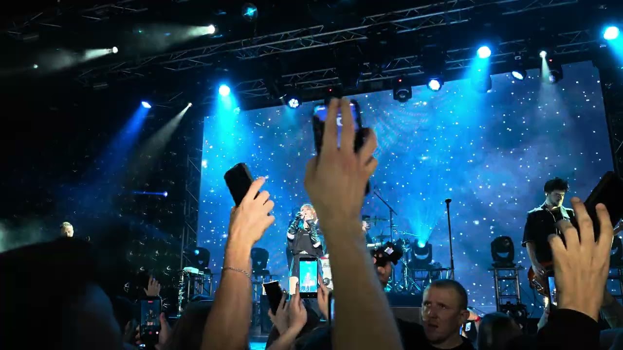 Юлия Савичева - Высоко (live in Prime Hall, Minsk 31.10.2025)