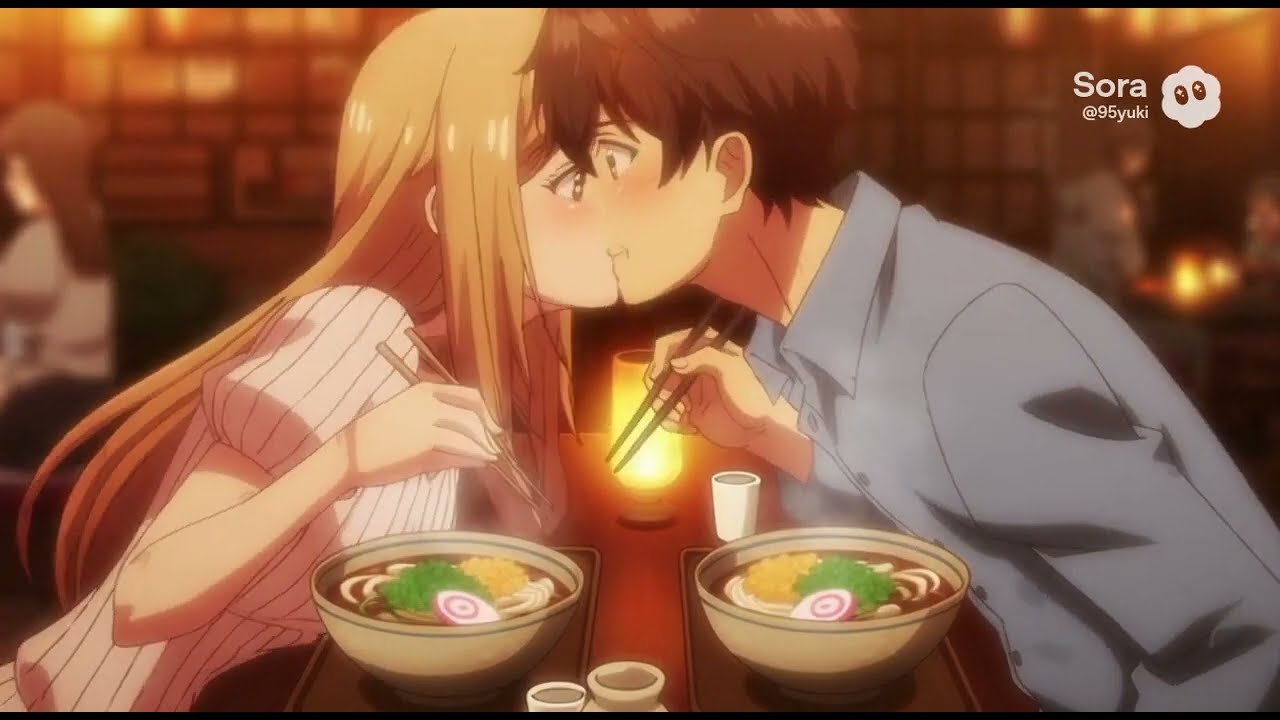 男と女と一緒に　うどん 食べていた