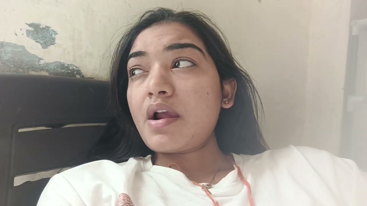 Mara roj naa natak 🤣