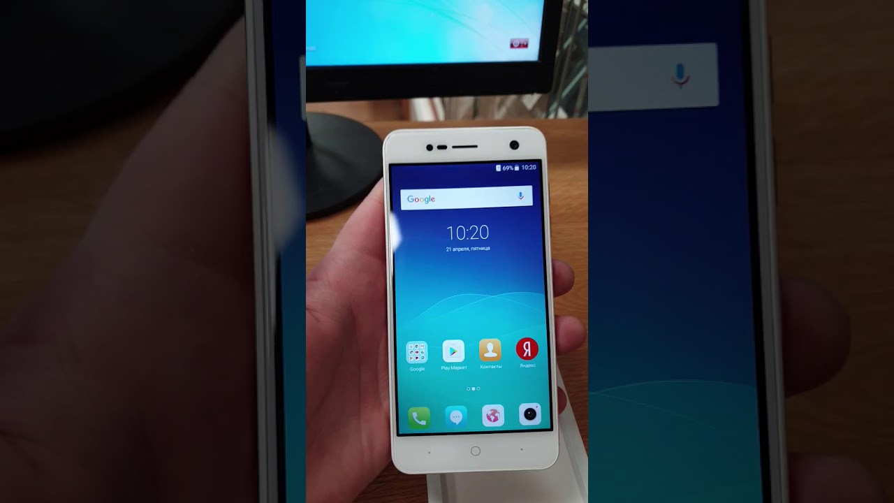 Телефон ZTE Blade V8 mini