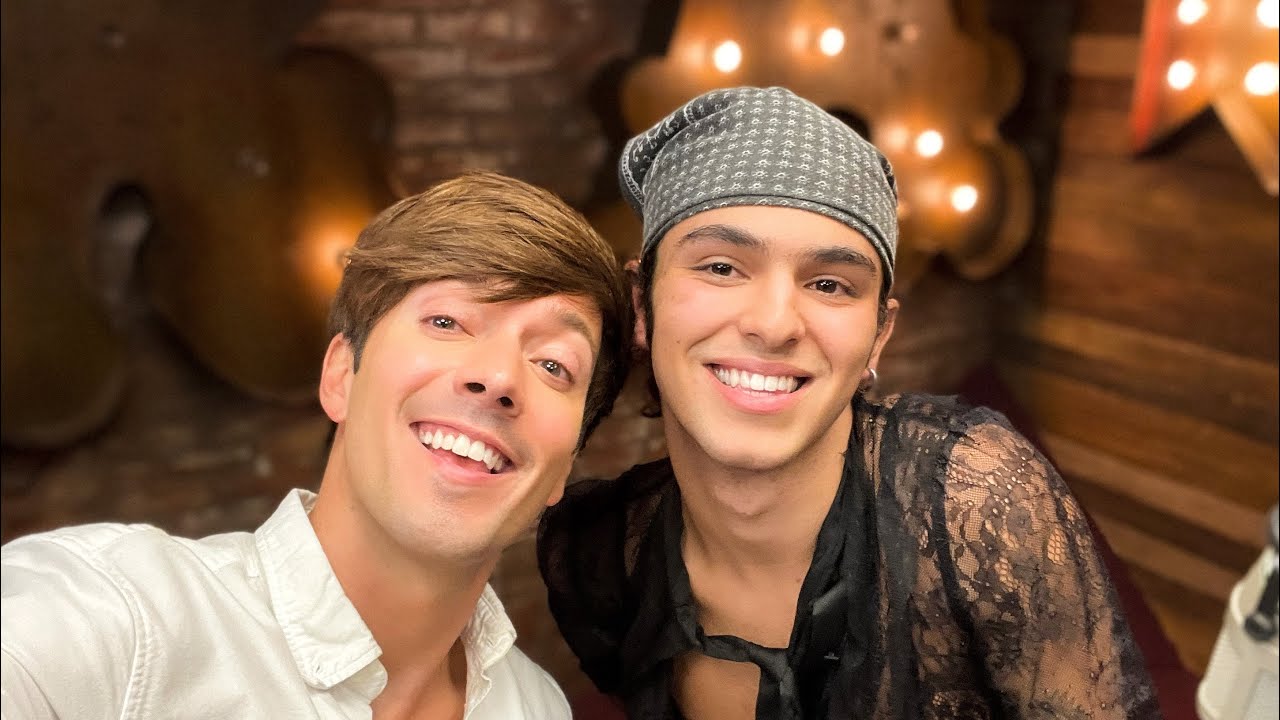JOAQUÍN BONDONI ¡Estrena nuevo single con Roger Gonzalez!