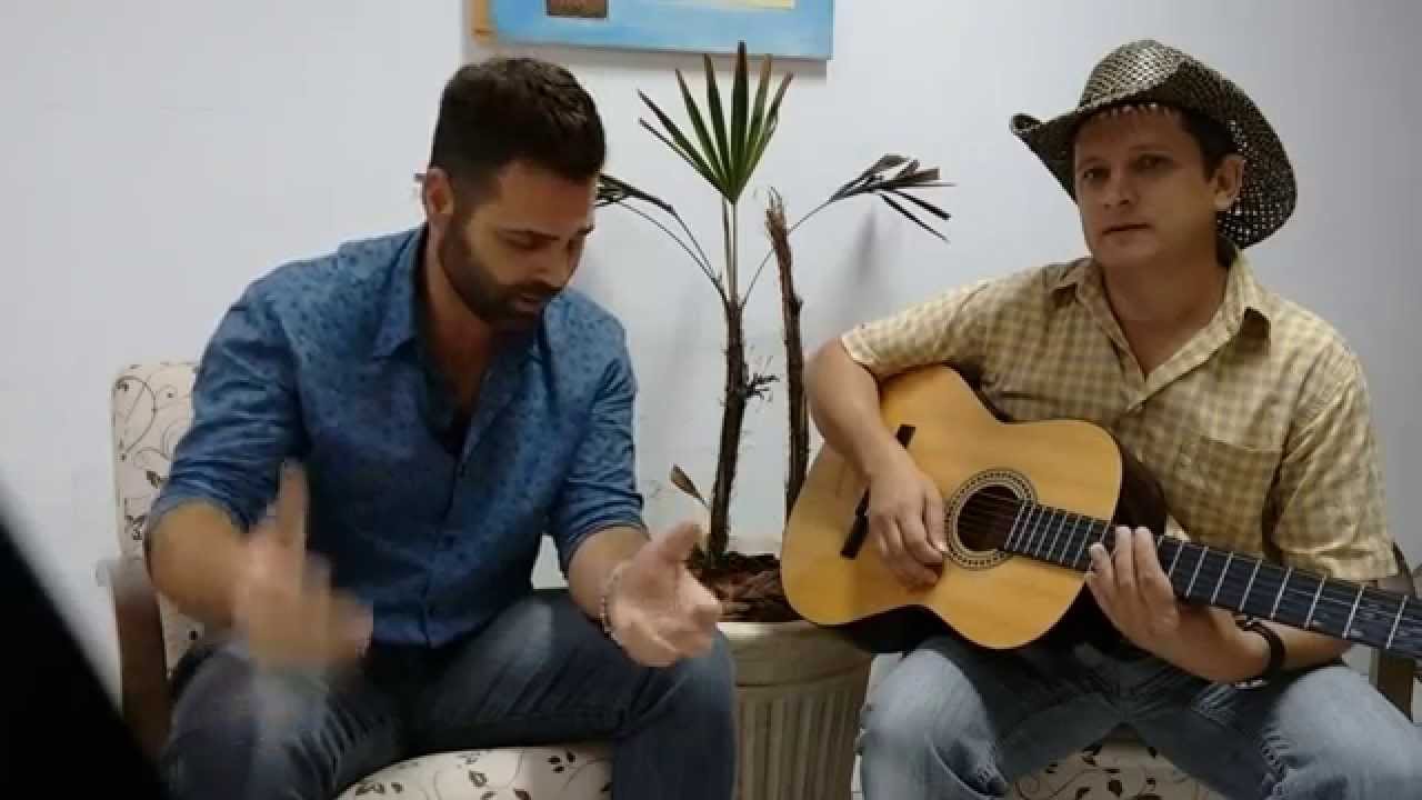 Amilton e Gustavo- homenagem  milionario e jose rico