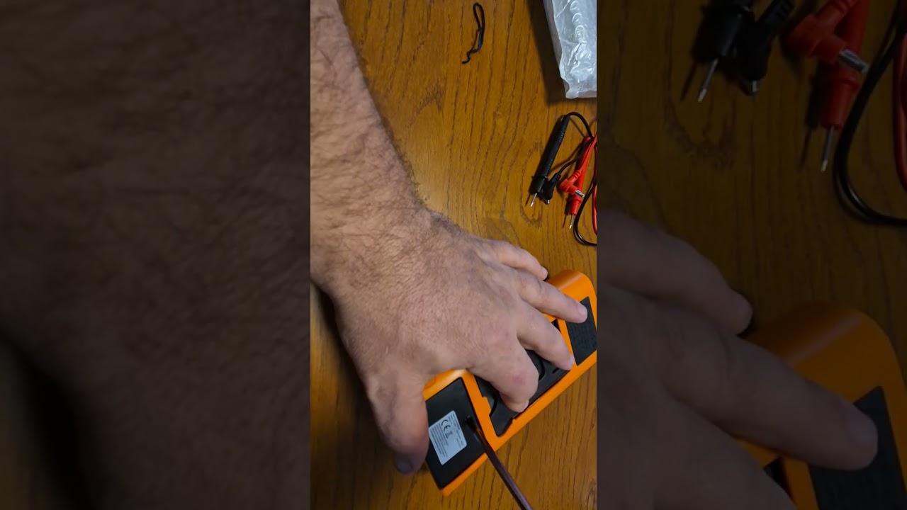 DT-9205A multiméter kicsomagolása és beüzemelése.