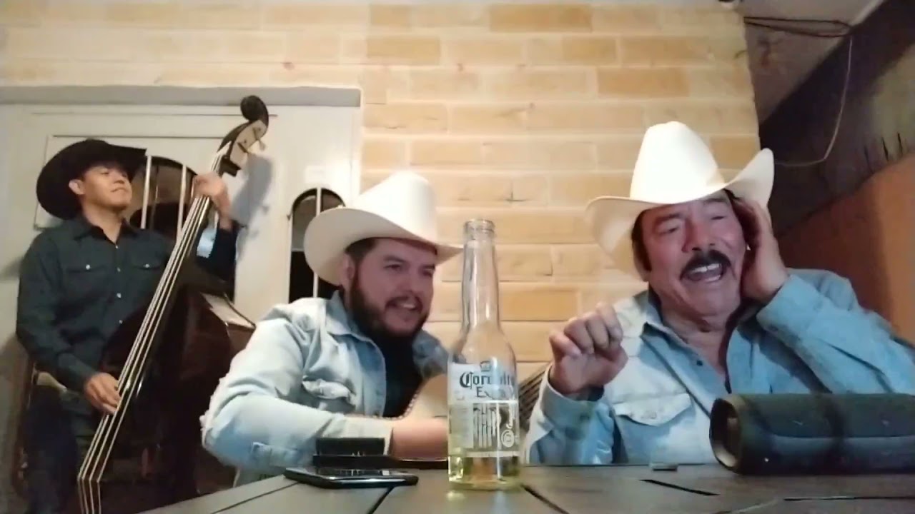 Mi caballo pobre y Laurita Garza|colaboración con Lalo Mora y Lalo Mora Jr. De los mejores corridos