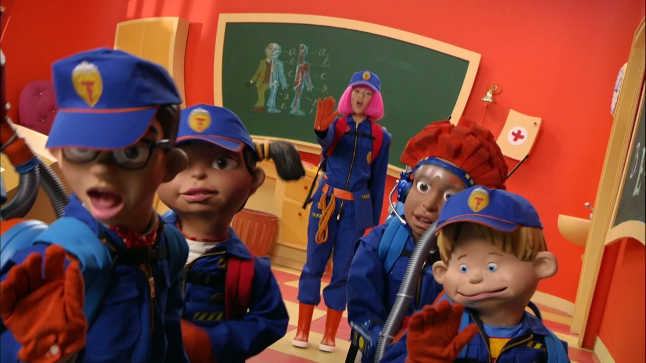 LazyTown Spooky Song x One Two Boo (Mashup)