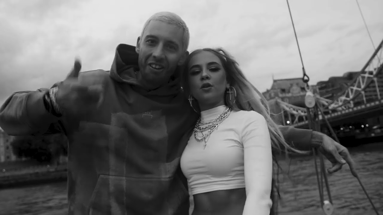 Example x Bou 'DEEP Feat. Non&ocirc;' (Official Video)