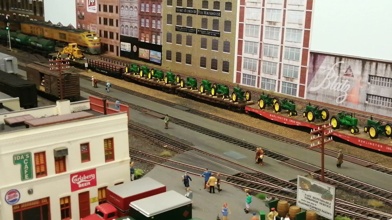 Bird Burner....... Union Pacific BigBlow on the run.
