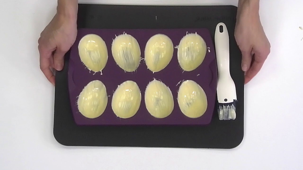 Tupperware - Réaliser des oeufs bicolores