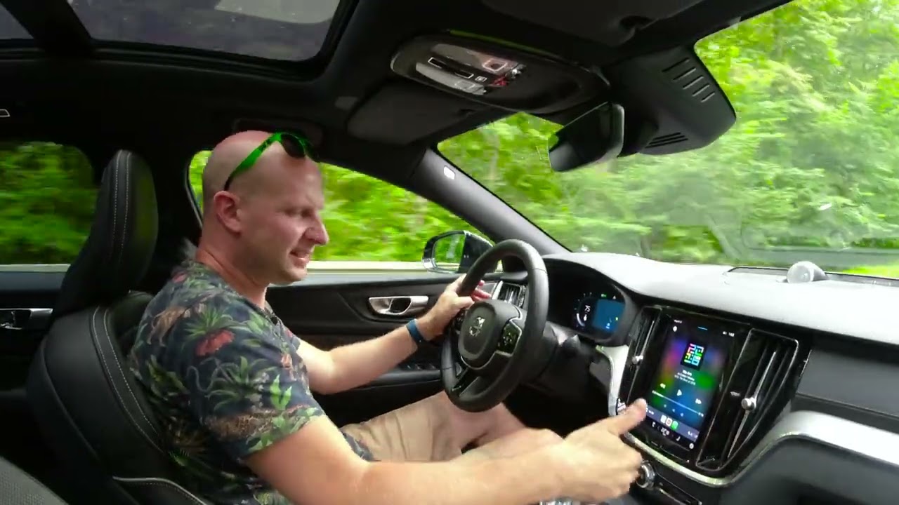 Volvo S60 B5 benzynowe wersja Ultimate - do biznesu i na wakacje, ale zawsze z klasą.