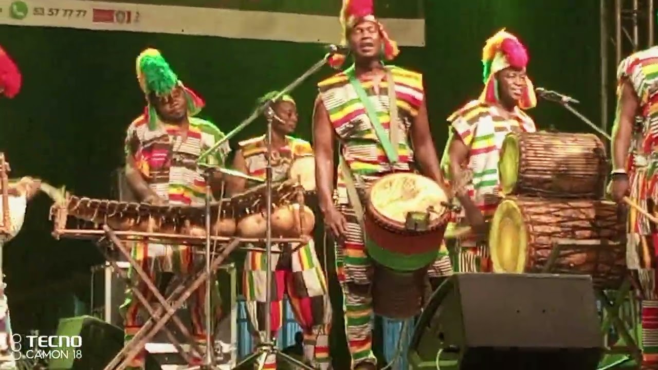 La troupe Djiguiya au FESPACO 2025