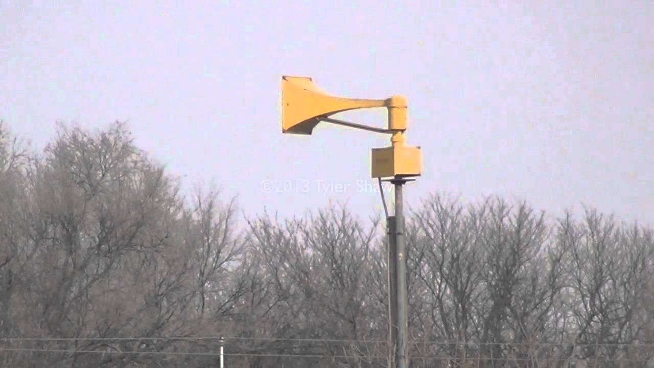 Hall County Siren #15 - Federal Signal Thunderbolt 1000AT