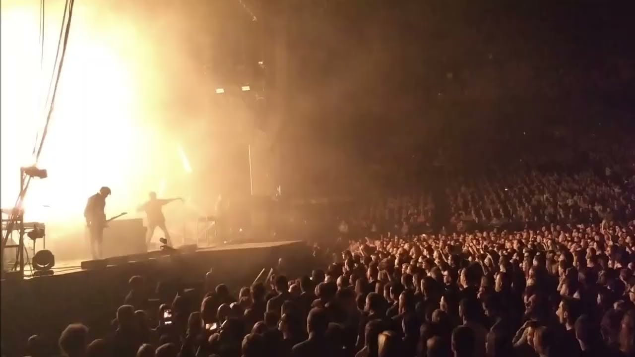Editors - Sugar @ Sportpaleis Antwerpen   2018-03-17 - België