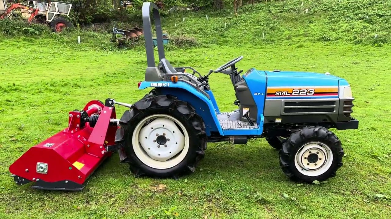 ISEKI SIAL 223 4WD Compact Tractor & New 5ft Flail Mower