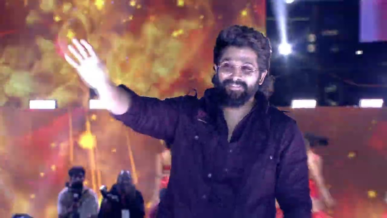 Icon star Allu Arjun MASSIVE Entry at Pushpa's WILDFIRE JATHARA | #Pushpa2TheRule | Allu Arjun