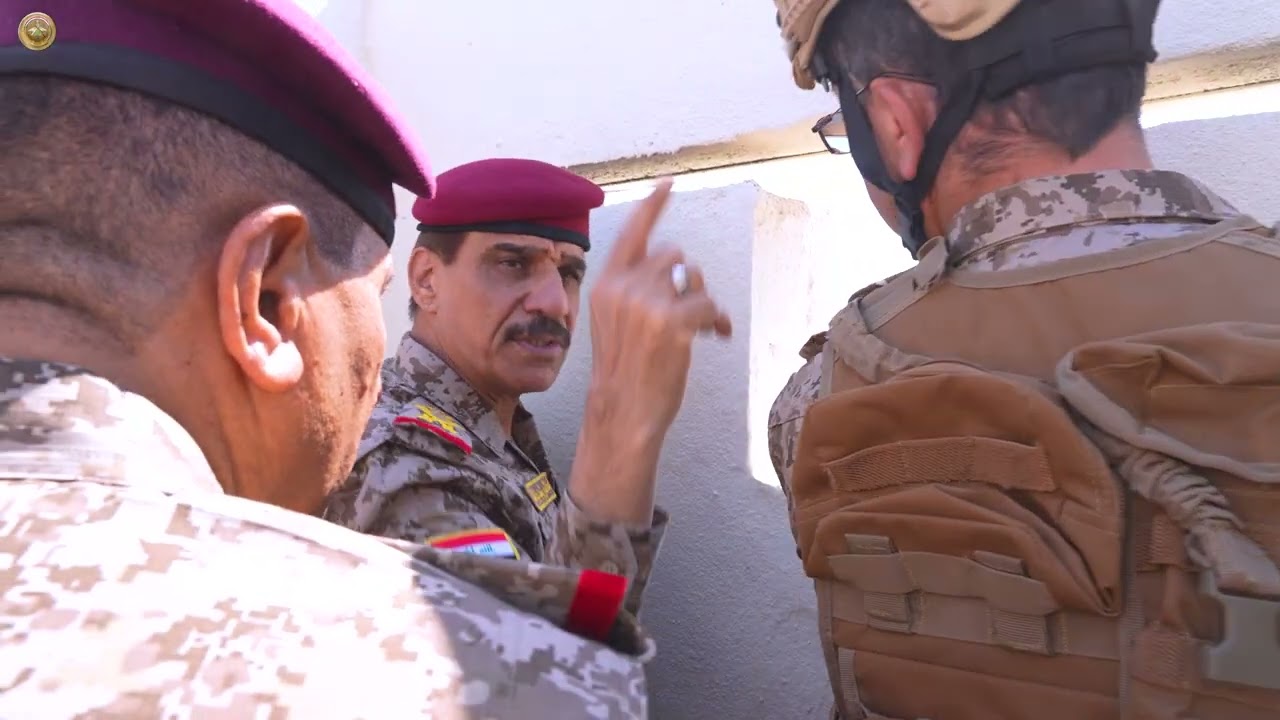 رئيس أركان الجيش يستطلع قاطع لواء مناطق الاهتمام الثاني لقيادة الفرقة المشاة الرابعة عشرة