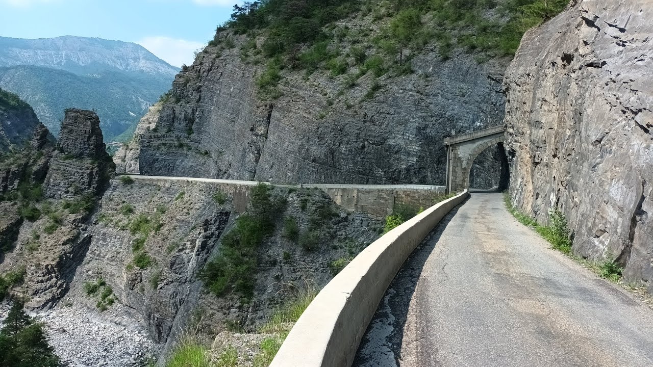 Giro del lago di Serre Poncon