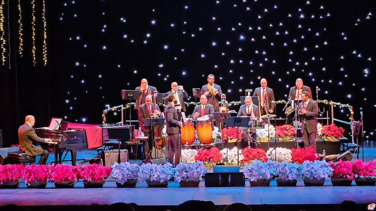 navidad  con fabiola  mun̈oz  Ortiz & spanish  Harlem