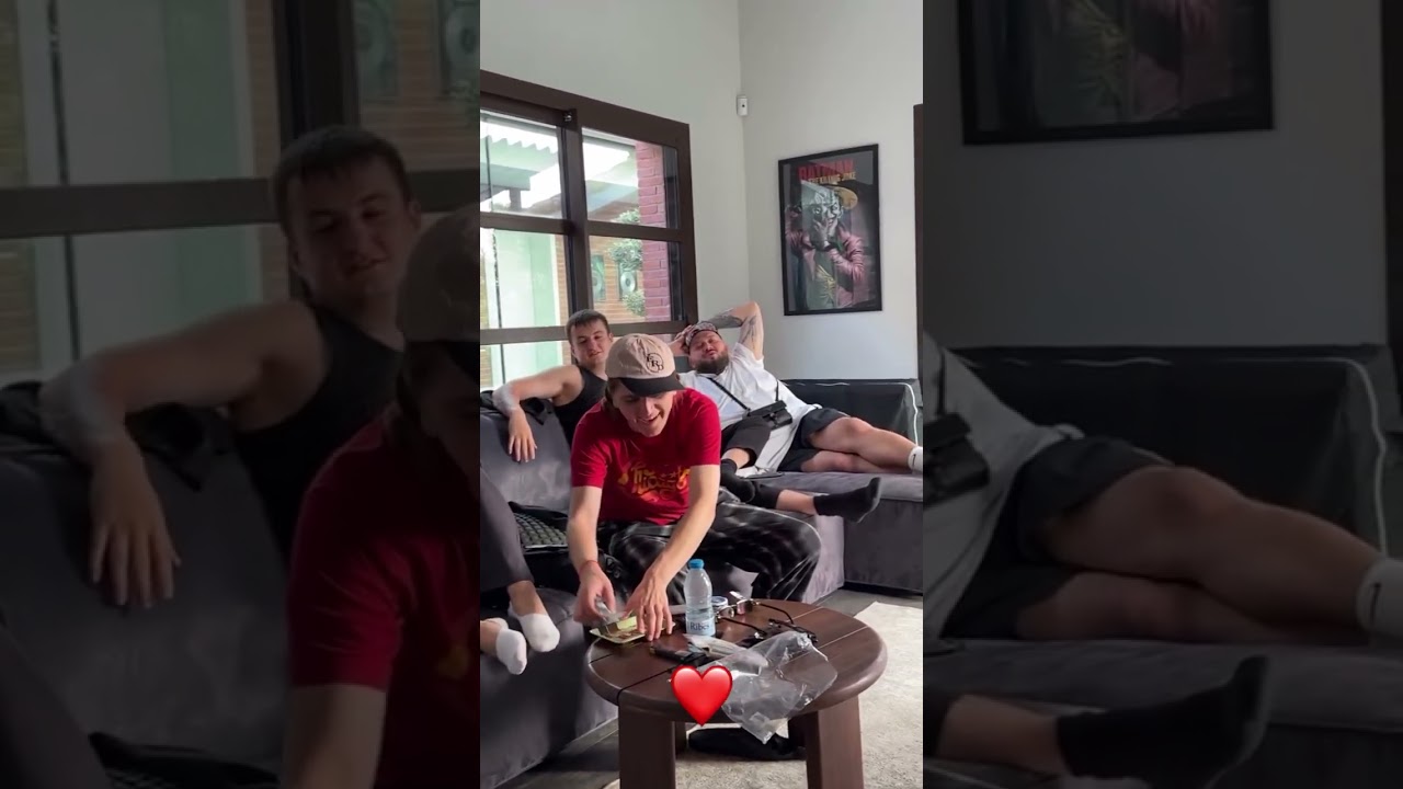 Platinum, Zloyn, Palagin, and Kyivstoner at Kizaru's house