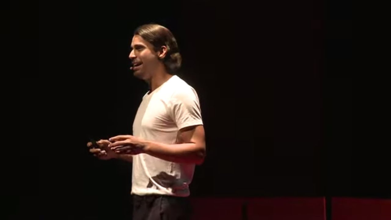 Lo abstracto de emprender | Daniel Gómez | TEDxMedellin