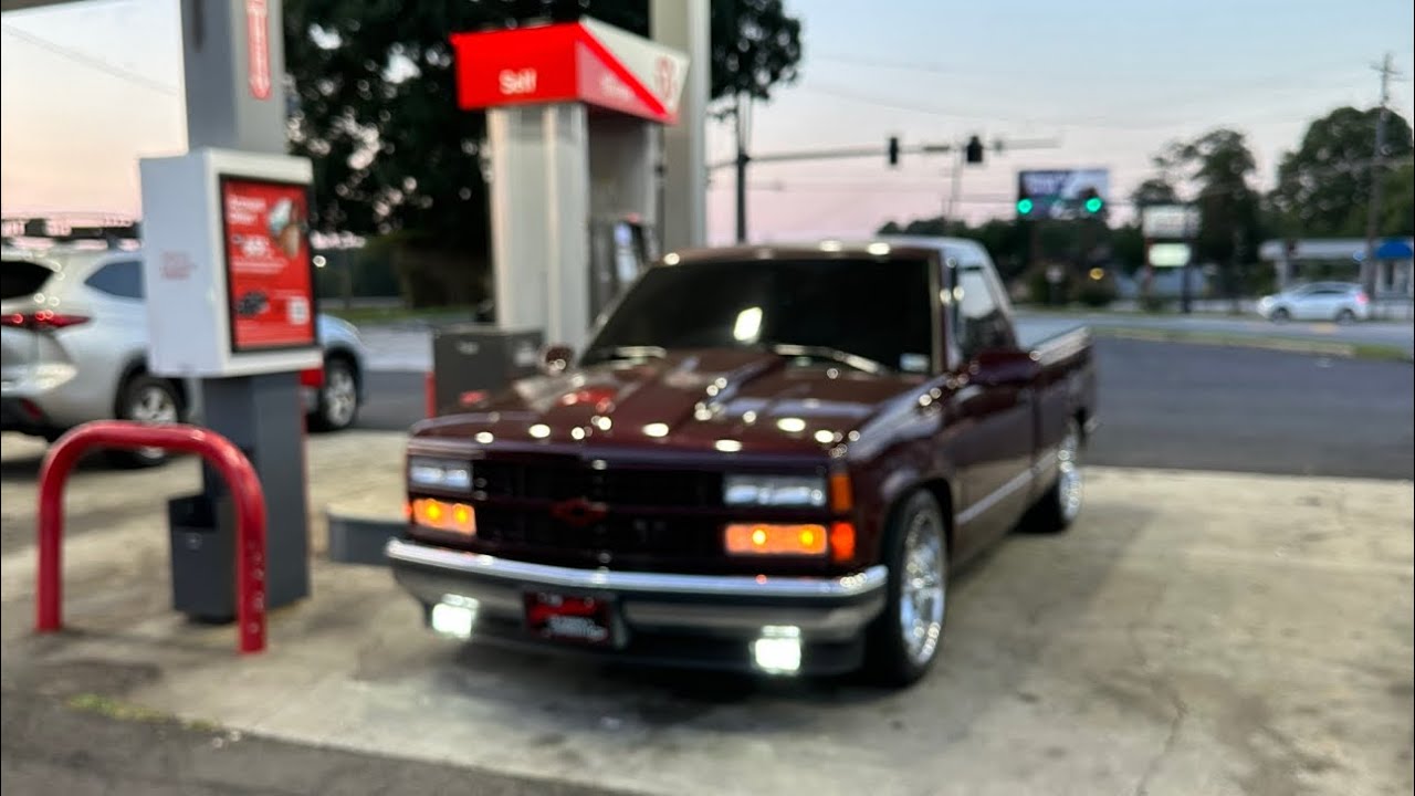 Установка противотуманных фар и декоративной накладки на Chevrolet OBS 88-98 годов выпуска.