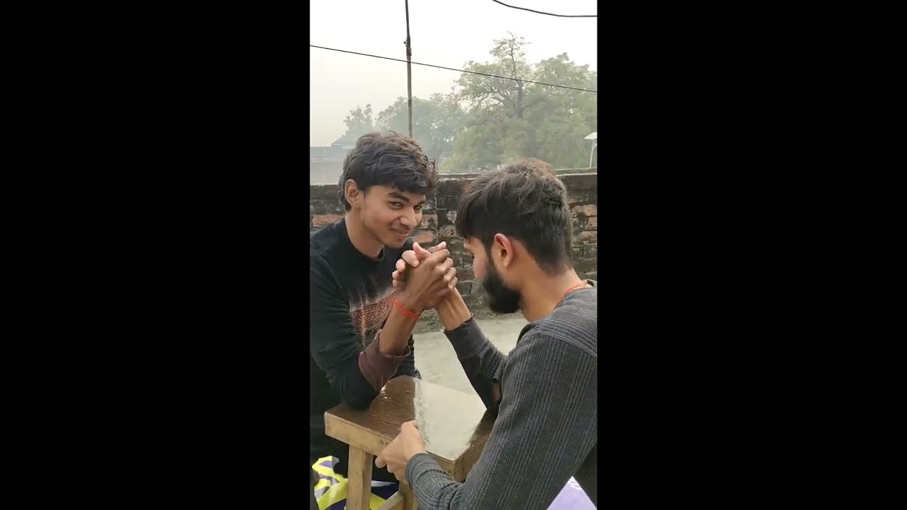 Arm wrestling 