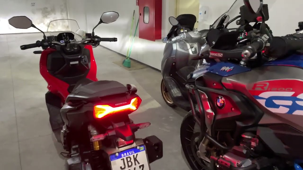 TENHO A NMAX 160 e a HONDA ADV,  O QUE DIZER DA URBAN 150?