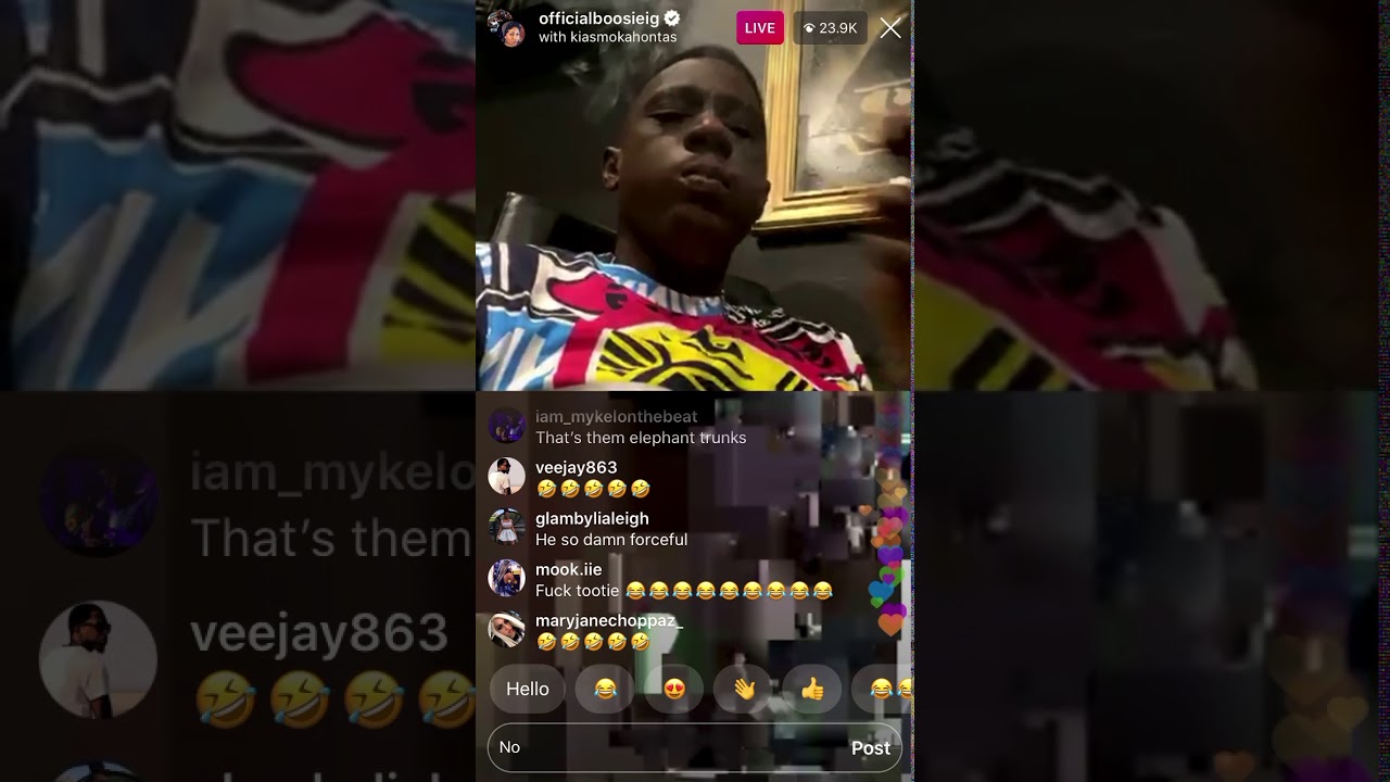 Boosie got fans showing it all qtd day😂😂